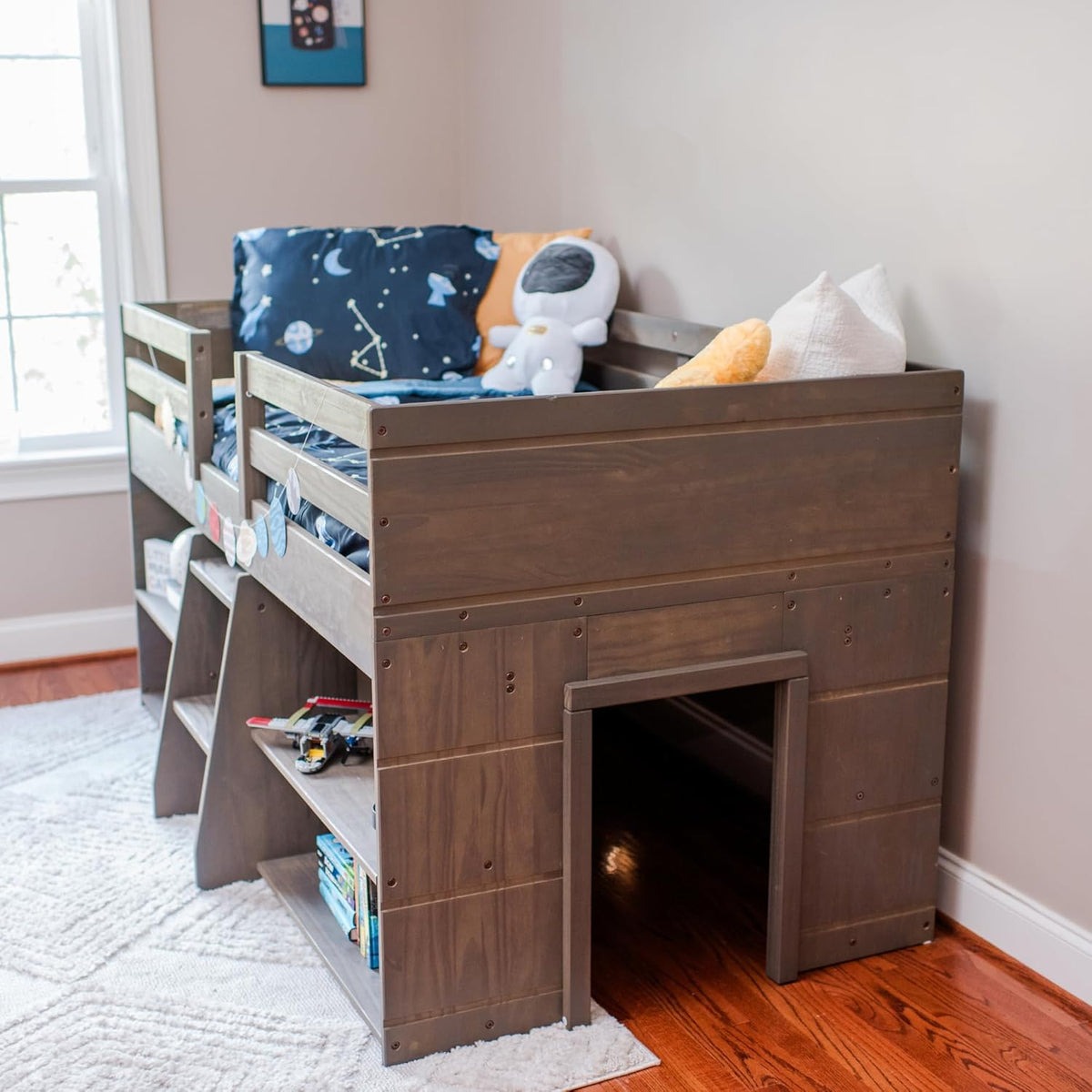 Max & Lily Modern Farmhouse Low Loft Bed, Twin Bed Frame for Kids with 2 Bookcases, Driftwood