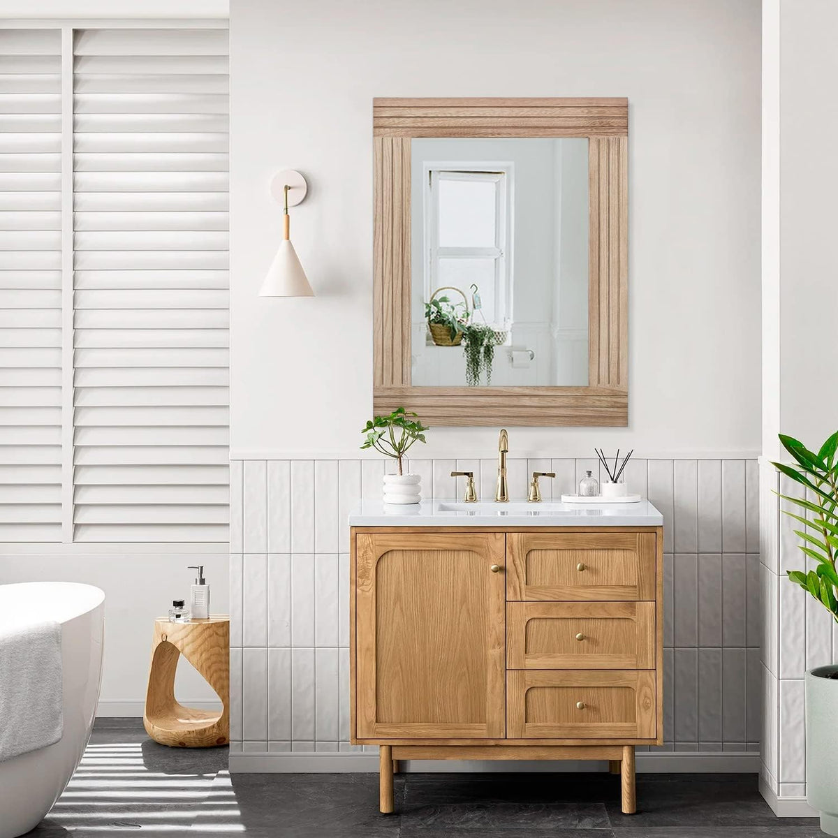 Rectangle Mirror Retro Wooden Wall-Mounted Mirrors Farmhouse Bedroom Bathroom Vanity Entrance Decorative Antique Hanging Mirror Large 26"x18"
