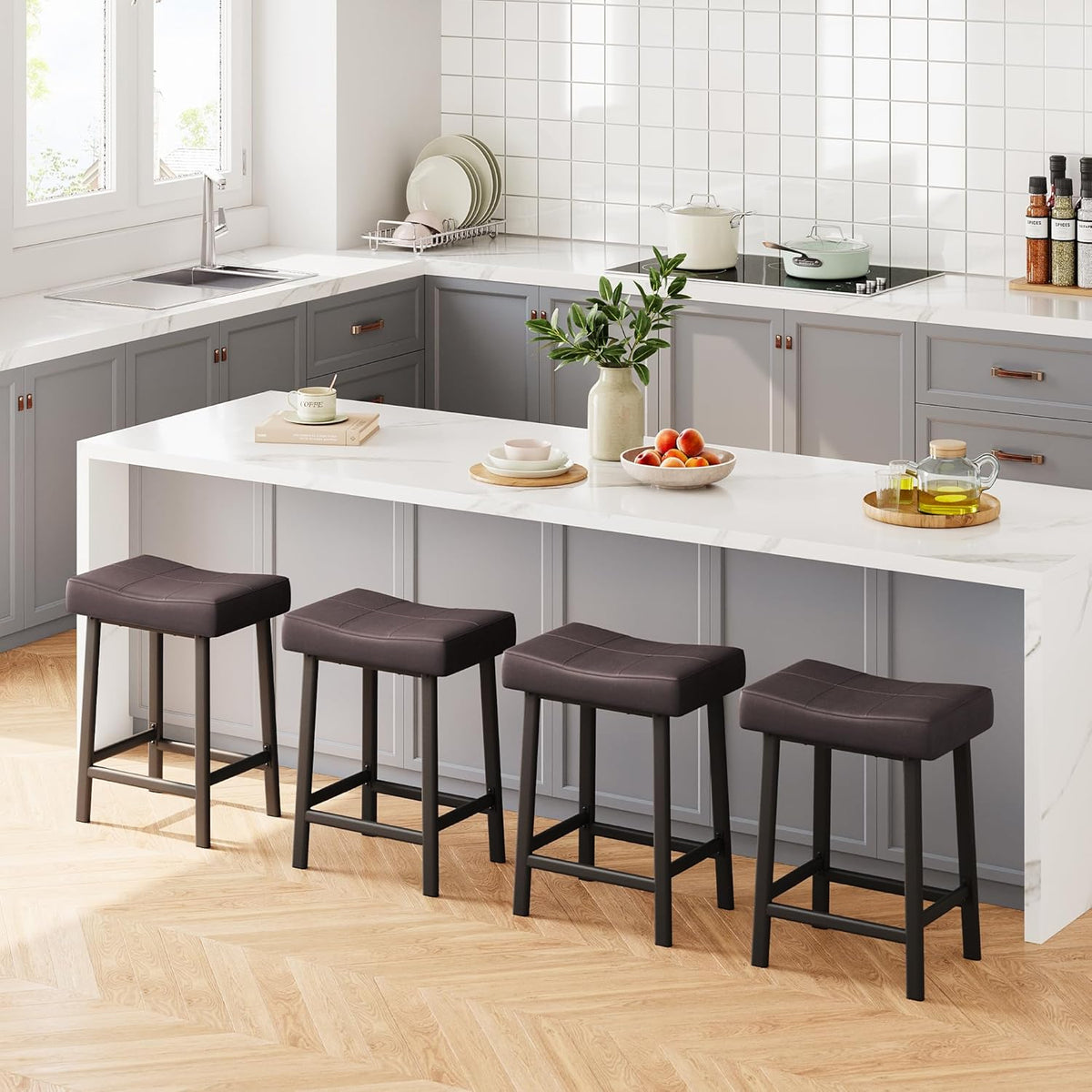 GarveeHome Counter Height Bar Stools Set of 4, 24 Inch Barstools for Kitchen Island Counter, Upholstered Padded Saddle Chairs with Curved Cushion, Easy Assembly, Brown