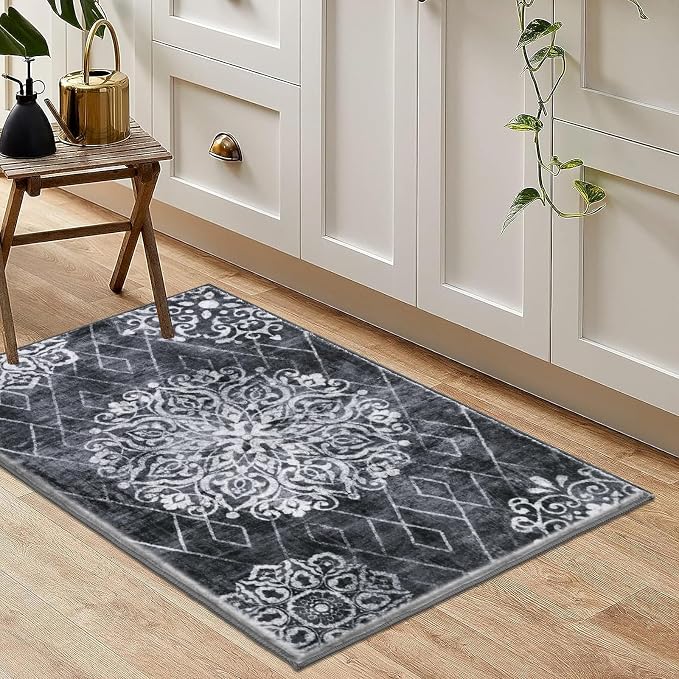 HEBE Washable Area Rug