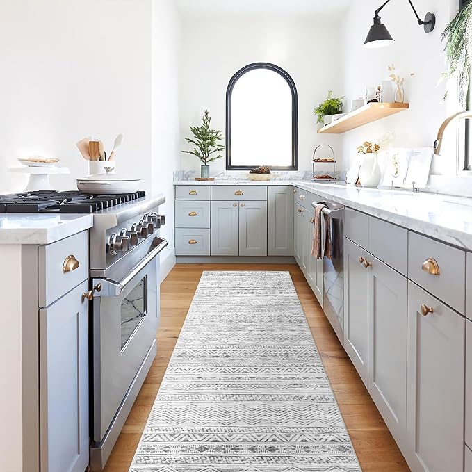 Washable Moroccan 2'6"x12' Hallway Rug